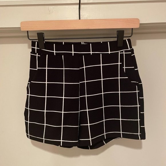 SHEIN Windowpane High Waisted Shorts size XS - Picture 1 of 6
